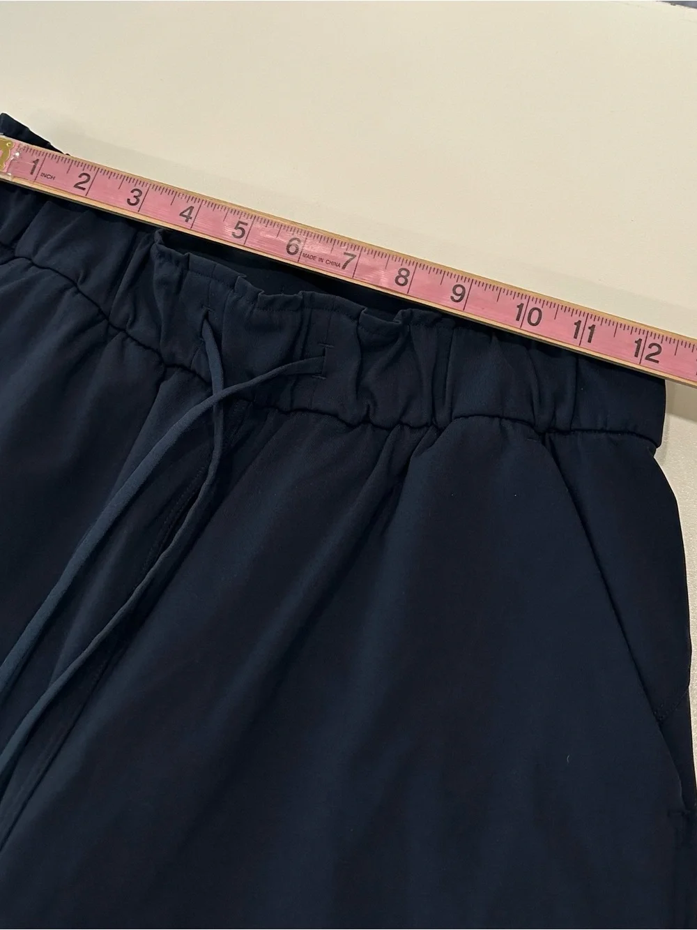 Lululemon Keep Moving Jogger True Navy Size 6 High Rise Waist Band Side Pockets